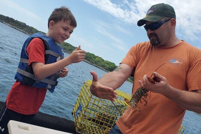 Private Maine Lobstering and Scenic Cruise - An Honest Look at the Maine Lobstering and Scenic Cruise