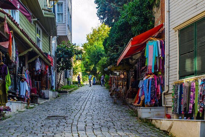 Private Market Tour: Walk Through Historic Bazaars of stanbul - Exploring Istanbul’s Markets: A Deep Dive