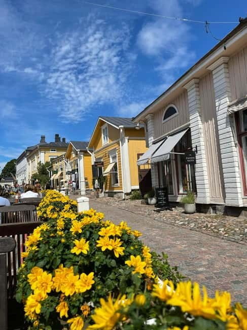 Private Medieval Porvoo by Car from Helsinki - Price and Value