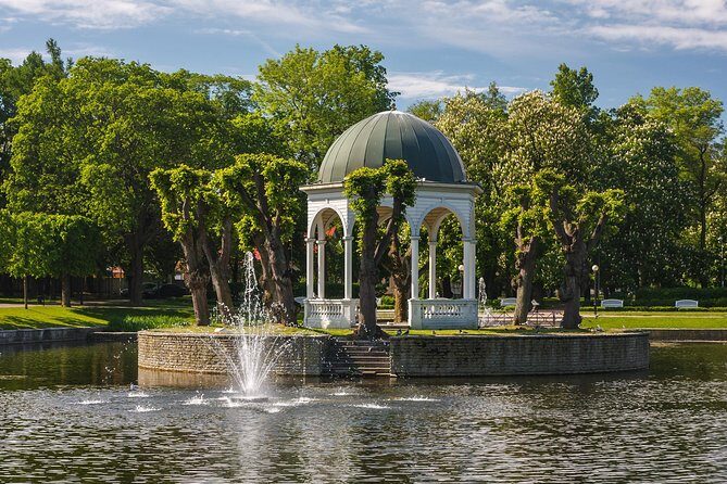 Private Medieval Tallinn Tour with Kadriorg-Pirita Seashore - FAQ