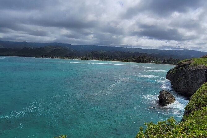 Private Mermaid Caves and West Oahu with Kaena Point Hike (Se habla Español) - The Sum Up
