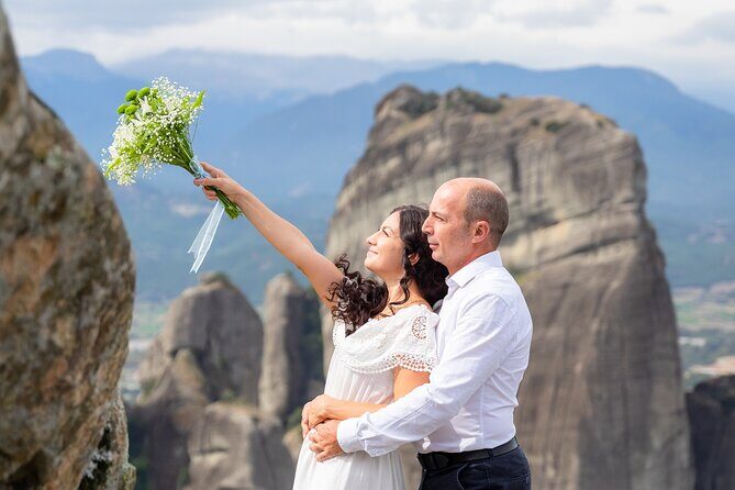 Private Meteora Photo Shoot with a Professional Photographer - Practical Tips for Booking and Preparing