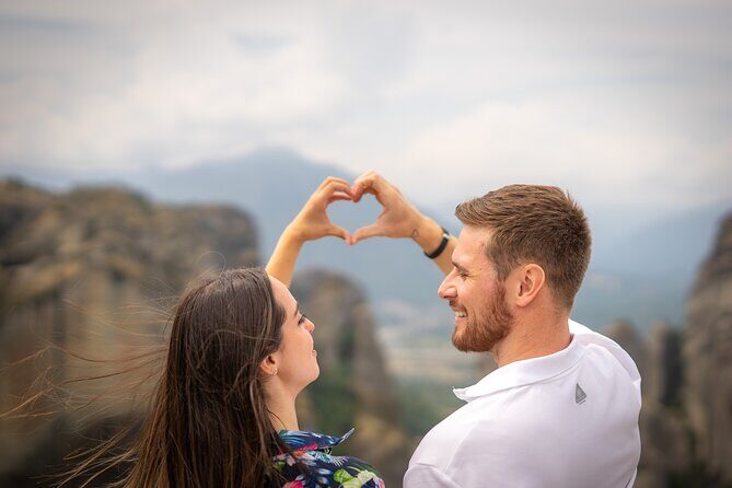 Private Meteora Photo Shoot with a Professional Photographer - FAQ