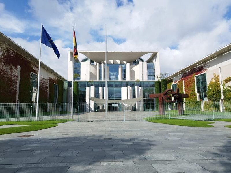 Private Minivan Tour Berlin Highlights Driver and Guide - Key Points