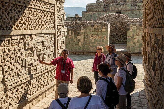 Private Mitla Tour with Chocolate Tasting by Car in Oaxaca - Exploring the Market in San Pablo Villa de Mitla