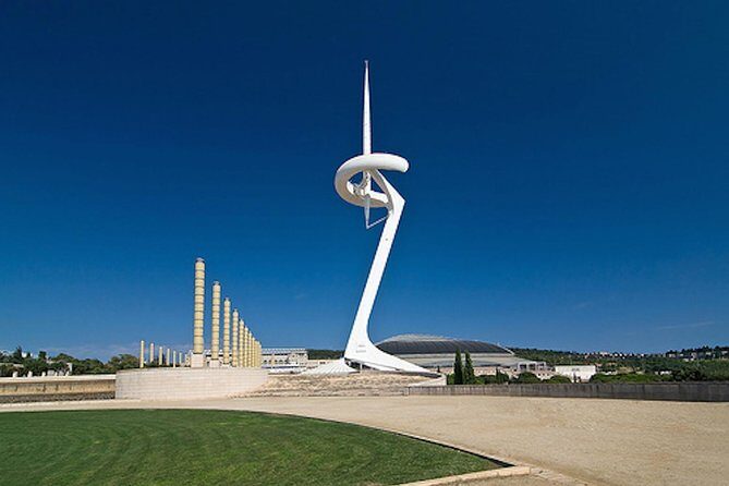 Private Modern Architecture Tour of Barcelona with private pick up and drop off - Why This Tour Offers Great Value