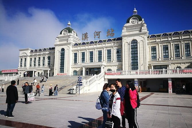 Private Mohe OHE Airport Arrival Transfer to Mohe City or Arctic Village Hotel - Key Points