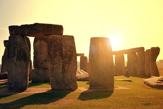 Private Morning Tour to Stonehenge from Bath with Pickup - Why Choose a Private Tour to Stonehenge?