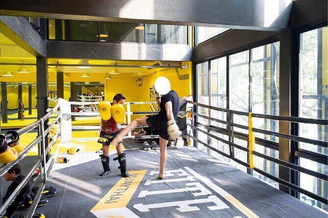 Private Muay Thai Boxing Lesson in Bangkok with Pick-up Option - Diving into the Muay Thai Experience in Bangkok