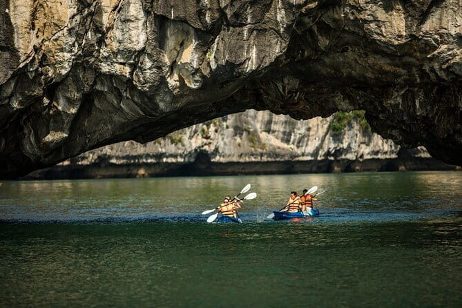 Private Multi Day Tour Halong Bay with Ba Ham Tien Ong Cruise - A Deep Dive into the Itinerary and Experience