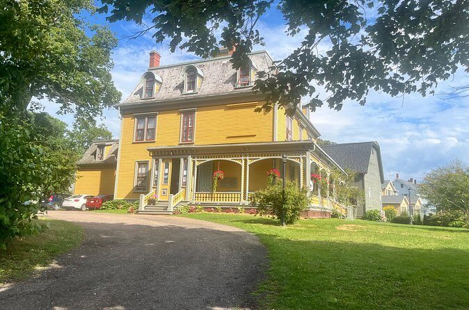 Private Multi Day tour in Prince Edward Island - FAQs