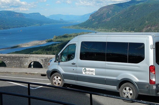 Private Multnomah Falls and Mt. Hood Tour with Gorge Waterfalls - The Sum Up