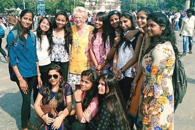 PRIVATE Mumbai Full Day Tour in Premium Car/Bus/Moped with GUIDE - A Deep Dive into the Itinerary