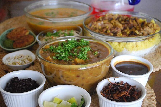 Private Mumbai Home Cooking Lesson and Grant Road Market Tour - What this tour entails and why it’s worth your time