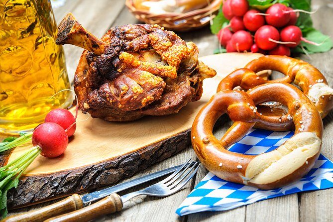 Private Munich Beer Hall-Hopping, 3-Course-Menu, Beer & Tasting - FAQs