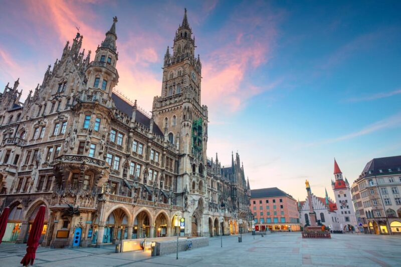 Private Munich Old Town and Historical City Walking Tour - In-Depth Look at the Itinerary