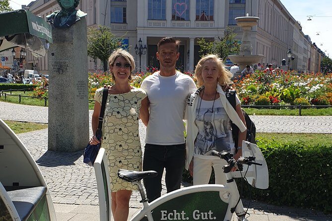 Private Munich Rickshaw City Tour and English Garden - Practical Tips for Booking