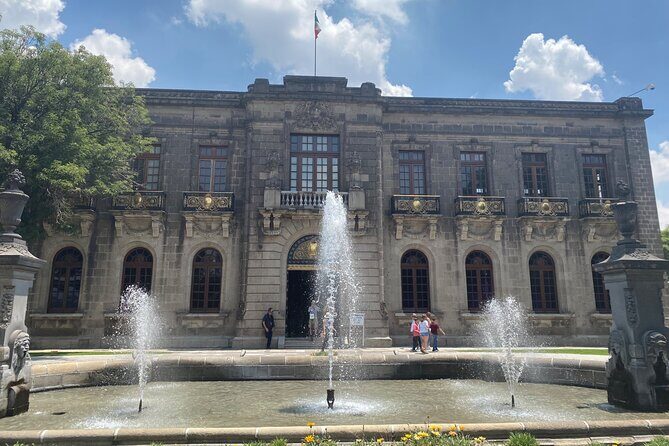 Private Museo Nacional Walking Tour - The Value of This Tour