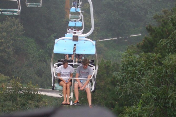 Private Mutianyu Great Wall Day Tour include Chairlift & Toboggan - In-Depth Look at the Mutianyu Great Wall Tour