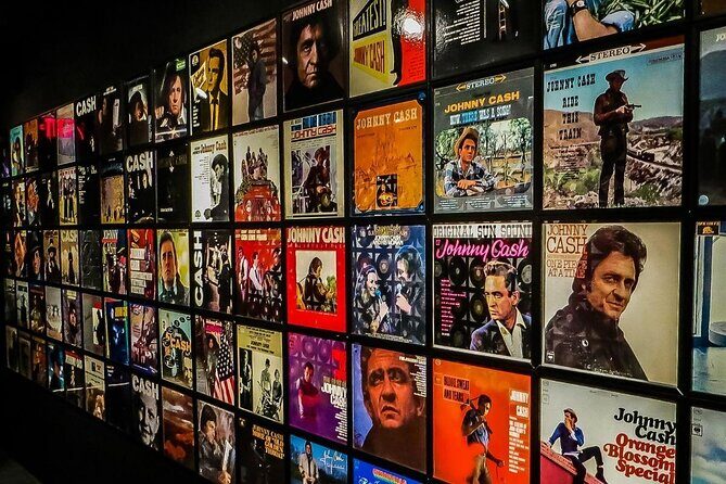 Private Nashville Walking Tour with Johnny Cash Museum Admission - Key Points