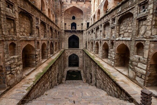 Private New Delhi & Old Delhi Half-day Tours - The Experience in Detail: What to Expect