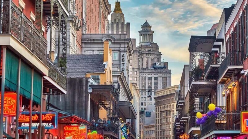 Private New Orleans Panoramic: With Drink and Souvenir - FAQ (Frequently Asked Questions)