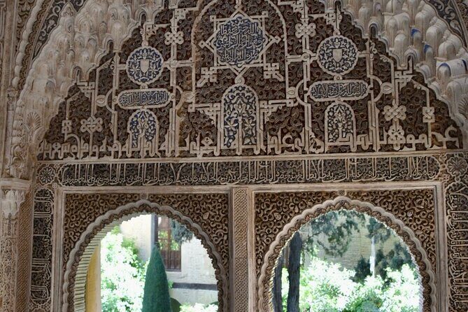 Private Night Tour of the Alhambra in Granada (includes tickets) - FAQ