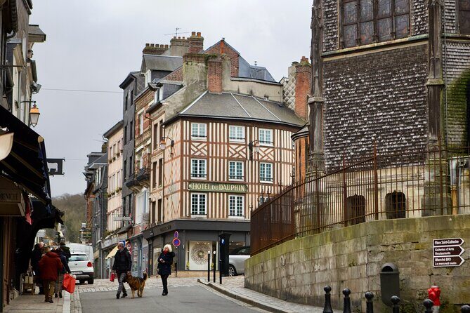 Private Normandy Rouen, Honfleur, Etretat Day trip from Paris - Who Will Love This Tour?