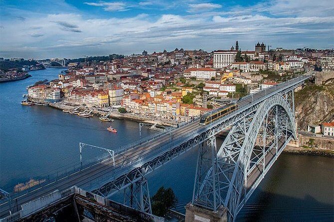 Private off the beaten Walking Tour Porto with a local expert - The Sum Up