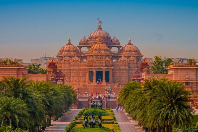 Private Old and New Delhi Full-Day Guided Tour all Inclusive - A Deep Dive into the Day