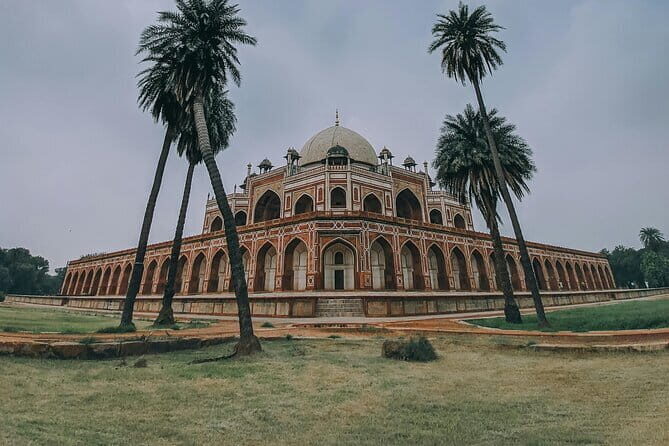 Private Old and New Delhi Full-Day Guided Tour - In-Depth Look at the Tour Itinerary