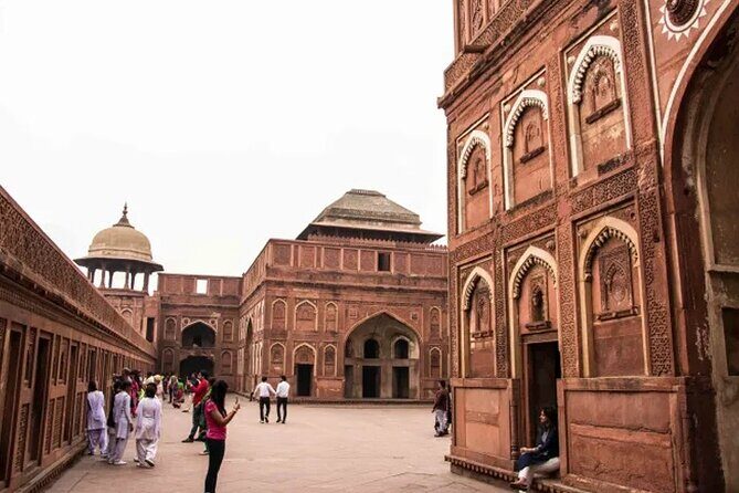 Private One Day Taj Mahal Tour by Car - FAQs