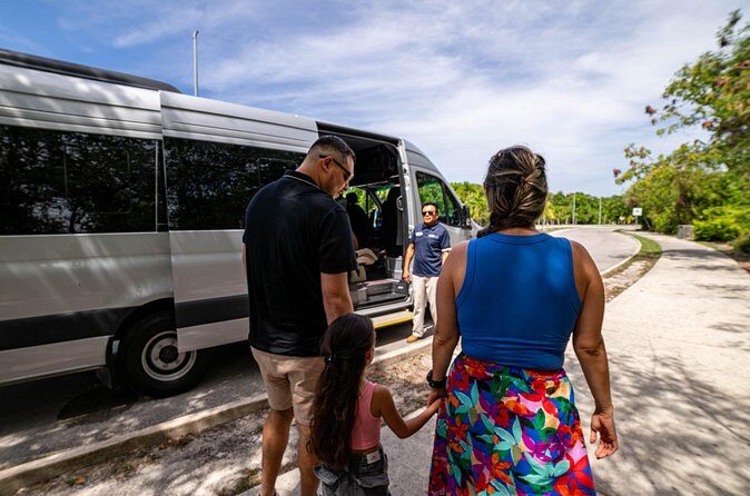 Private One Way or Round Trip Cancun Airport Transfers - Who Is This Service Best For?