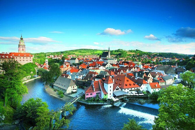 Private one way transfer from Passau to Cesky Krumlov - Introducing the Private Transfer from Passau to Cesky Krumlov