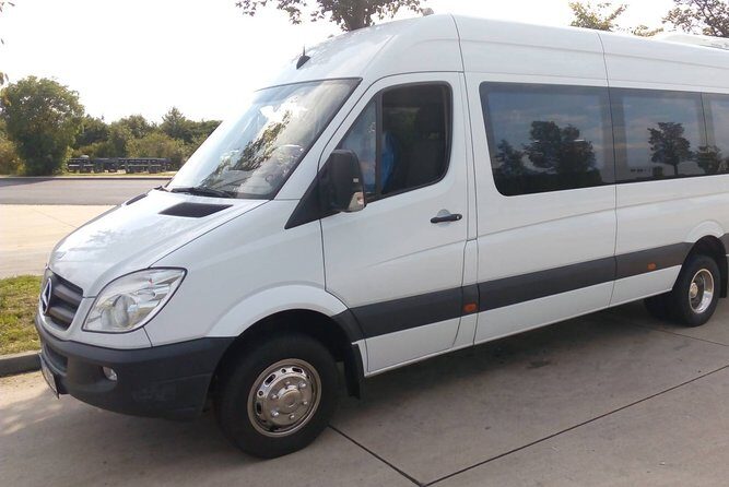 Private one way transfer from Passau to Cesky Krumlov - Who Will Benefit Most?