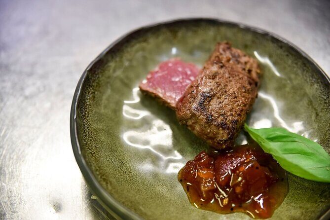 Private Outback Gourmet Food, Art, and Sightseeing Tour - The Sum Up