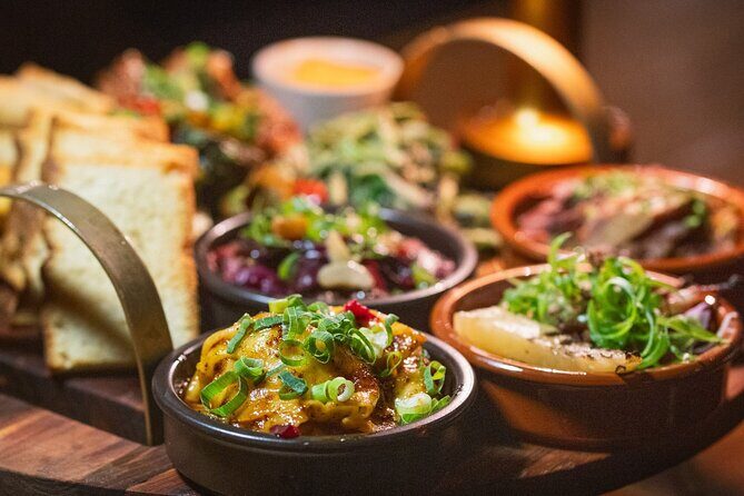 Private Outback Gourmet Food, Art, and Sightseeing Tour - FAQs