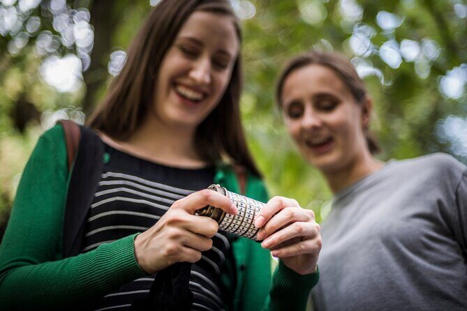 Private Outdoor Escape Room Magisches Portal - FAQs