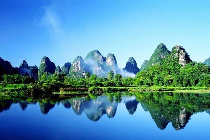 Private Overnight Guilin and Yangshuo Tour by Air from Chengdu - Key Points