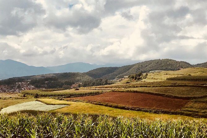 Private Overnight Tour to Red Land from Kunming - The Journey Begins: Day 1