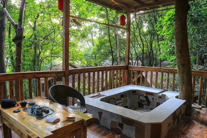 Private Overnight Tour to Tianmen Ditch and Jusoul Post from Guangzhou by Car - Exploring the Itinerary: What to Expect