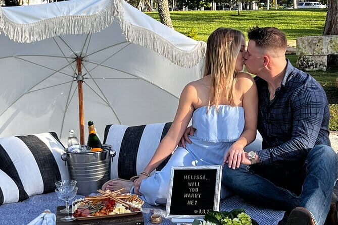 Private Palm Beach Picnics, Toscana - Who Will Love This Experience?