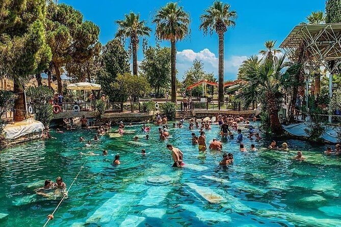 Private Pamukkale Day Tour from Istanbul by Plane - Lunch in the Countryside: Authentic Flavors