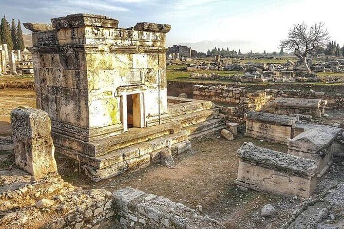 Private Pamukkale Day Tour from Istanbul by Plane - Is This Tour Worth the Price?