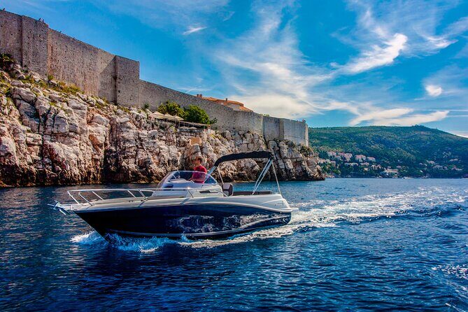 Private panorama tour around Dubrovnik City Walls - Exploring Dubrovniks City Walls from the Water: A Review of the Private Panorama Boat Tour