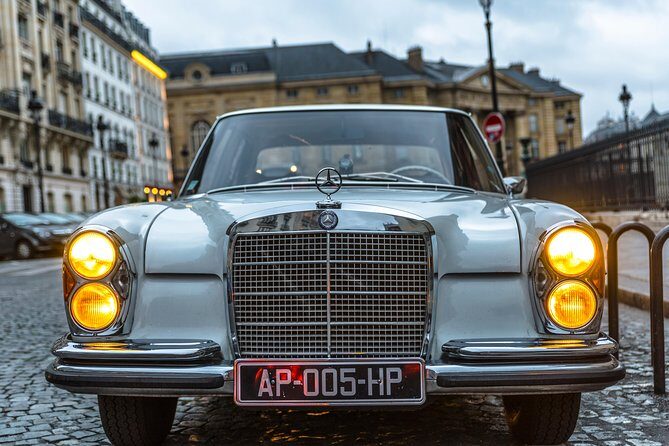 Private Paris guided Tour by classic 1970 Mercedes S Class - Key Points