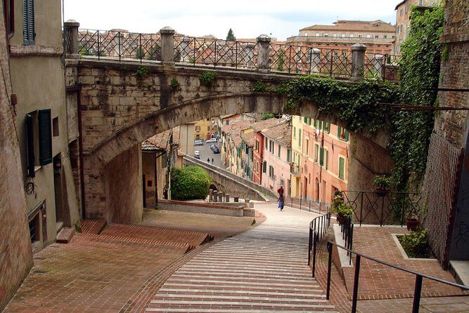 Private Perugia Walking Tour with official guide - Why This Tour Works