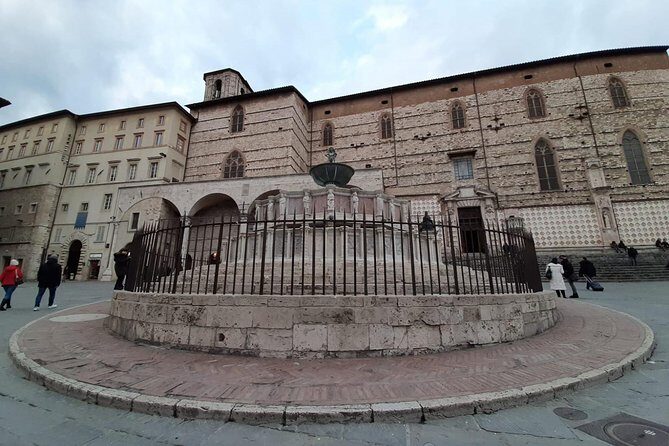 Private Perugia Walking Tour with official guide - FAQs
