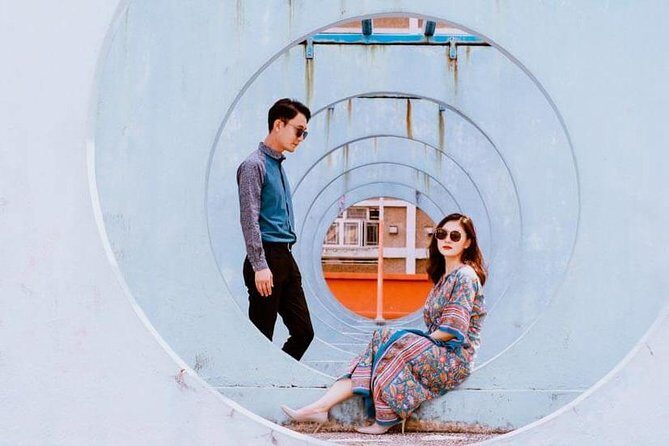 Private Photo Session with a Local Photographer in Hong Kong - Key Points