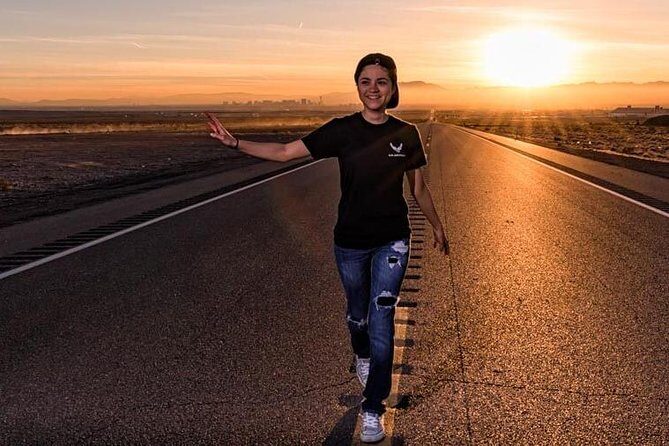 Private Photo Session with a Local Photographer in Las Vegas - FAQ